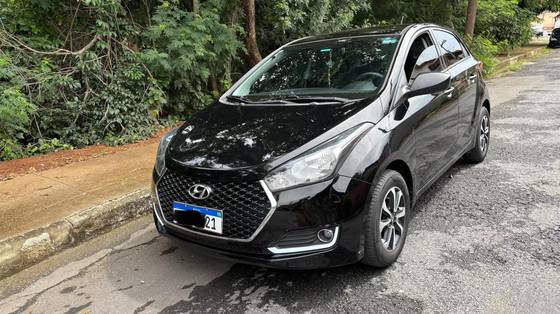 HYUNDAI HB20 1.0 UNIQUE 12V FLEX 4P MANUAL HYUNDAI HB20 1.0 UNIQUE 12V FLEX 4P MANUAL